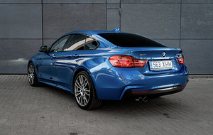 BMW 430 X-Drive M-Sportpakett LED 3.0 R6 N57T 190kW (4 foto / 14)