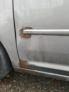 VW Touran (7 foto / 15)