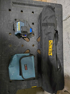 Bosch GLL 3-80 Professional + штатив (2 фото из 4)