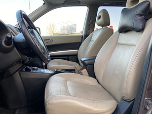 Nissan Xtrail (3 foto / 14)