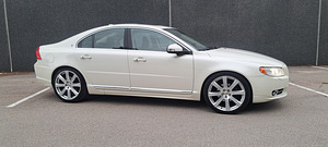 VOLVO S80 EXECUTIVE POLESTAR (4 foto / 9)
