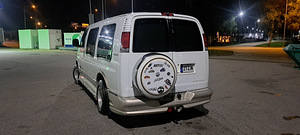 CHEVROLET EXPRESS EXPLORER (2 фото из 12)