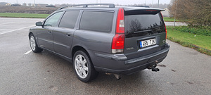 VOLVO V70 D5 2.4 120kw (6 foto / 7)