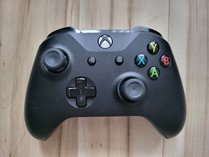 Xbox One 500gb ja palju muud!!! (2 foto / 5)