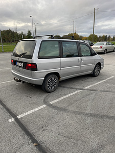 Peugeot 806 , 1,9d. 1999a. (2 foto / 10)