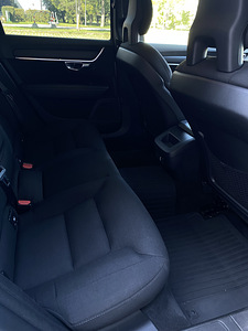 Volvo V90 2.0 D3 IntelliSafe 110kW (7 foto / 15)