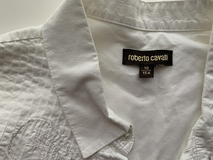 Roberto Cavalli poiste ülikond (5 foto / 5)