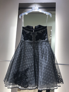 Karen Millen kleit (3 foto / 5)