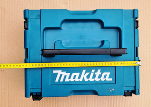 MAKITA TÖÖRIISTA KAST (1 foto / 3)