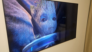 Samsung 65” AU8072 (2 foto / 5)