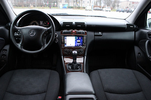 Mercedes-Benz C 180 1.8 105kW (6 foto / 10)