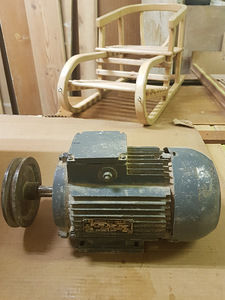 Elektrimootor (2 foto / 2)
