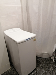 Pesumasin Whirlpool AWE 2550 (1 foto / 5)
