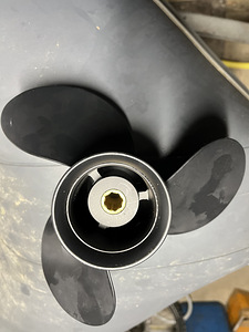 Paadimootori propeller (2 foto / 9)