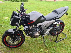 Kawasaki z750 (2 foto / 7)