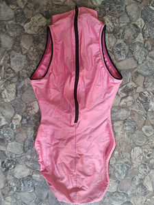 Купальник 134 cм (2 фото из 2)