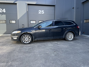 Ford Mondeo 2011 (6 foto / 9)
