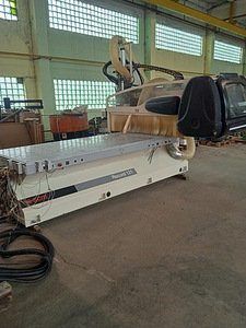 CNC с инструментальным сменщиком SCM (б/у) (2 фото из 10)