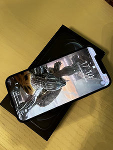 iPhone 12 Pro Max 128 GB Blue (1 foto / 3)
