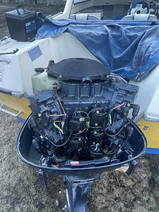 Yamaha paadimootor 115hp 2 takti (4 foto / 4)