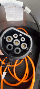 Laadija elektrisõidukitele Kaasaskantav laadija APTIV 8A 1,8 kW (2 foto / 3)