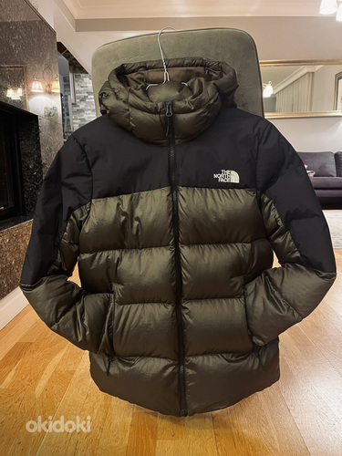 Пуховик The North Face, женский, как новый