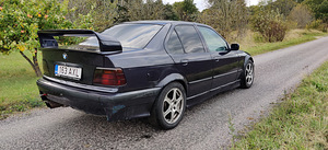 BMW e36 2,8 142kw manuaal (5 foto / 10)