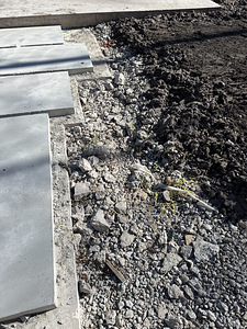 Pakun tööd ehitusplatsi koristamiseks (2 foto / 3)
