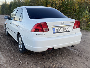 Honda civic 1.4 2001 (1 foto / 3)