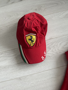 Куртка Ferrari (4 фото из 4)