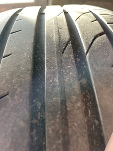 Continental suverehvid 215/55 R18 (5 foto / 6)