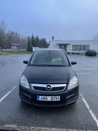 Opel Zafira (фото #2)