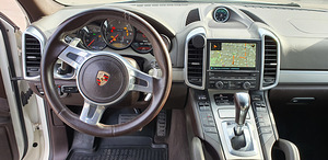 Porsche Cayenne (5 foto / 7)