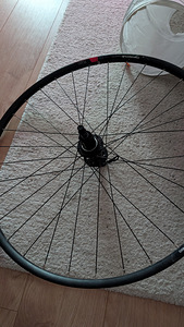 Tugeva kõrinaga Velg / Tagajooks 28" 135mm QR & 142 TA (2 foto / 3)