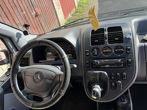 Mercedes Vito / V 230 (7 foto / 7)