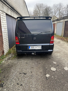Mercedes-Benz V230 (3 foto / 5)