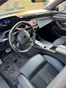 Peugeot 408 GT 225 1.6 PHEV 132kW AT8 (9 foto / 10)