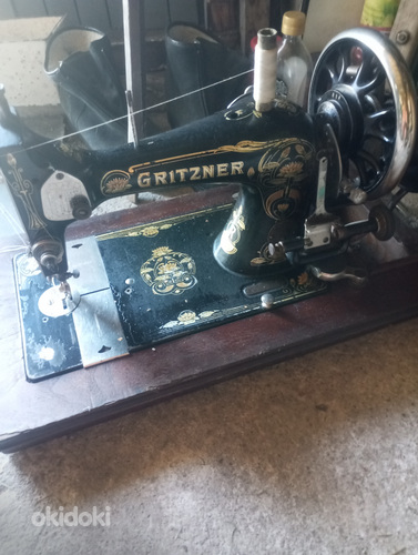 Швейная машина GRITZNER (фото #1)