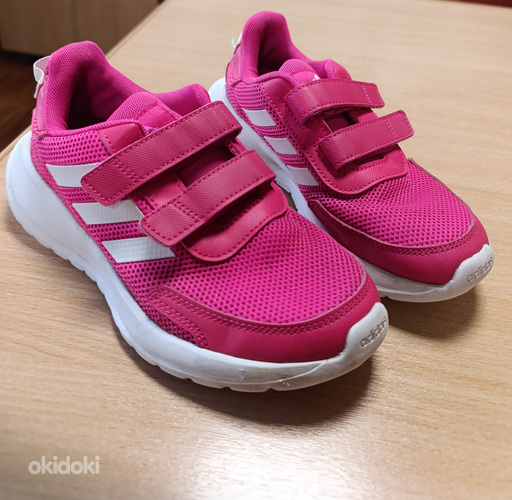 Кроссовки Adidas 33