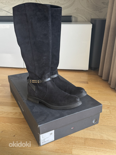 Tommy Hilfiger saapad 38 suurus
