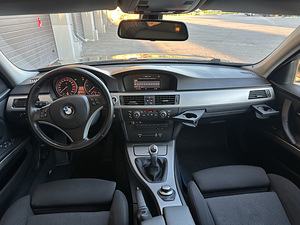 BMW 320d 130kw 2008a (6 фото из 9)