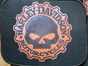 Uued Harley Davidson auto põrandamatid (2 foto / 8)