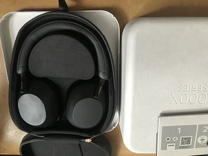 Sony WH-1000XM5 (4 foto / 4)