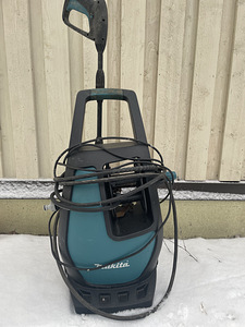 Makita survepesur HW111 (1 foto / 4)