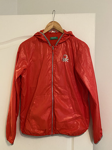 Tuulejope United Colors of Benetton suurus 157 (1 foto / 3)