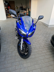 M: Yamaha Fazer 600, 70kw, 2002 (4 foto / 5)