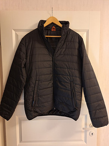Luhta meeste jope, suurus 50 (M) (1 foto / 4)