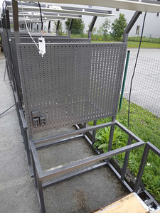 Metallist töölaua raam koos valgustiga (2 foto / 2)