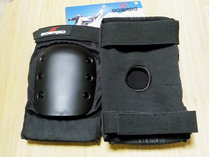 Põlvekaitsed Roller Sport Protectors - L (3 foto / 3)