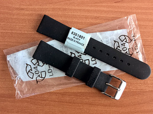 Спортивный ремешок для часов резиновый браслет 18 мм